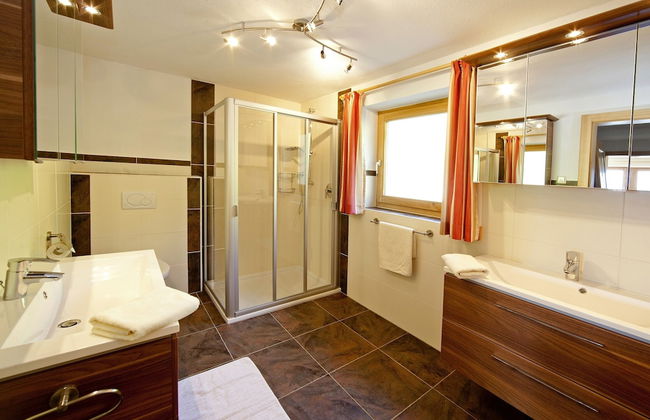 Gorgeous Chalet with Hot Tub in Tyrol - Foto 43