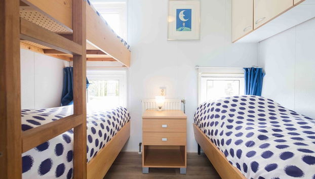 Comfortable Chalet With Dishwasher, Near the Sea in Egmond - Foto 2, Quarto