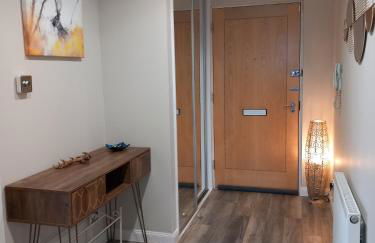 Idyllic Waterside Penthouse - Foto 10