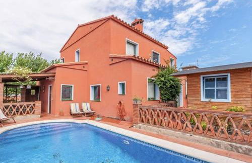 Cozy holiday home with pool in St Pere Pescador - Foto 2