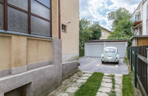 Apartment 7 - Photo 26