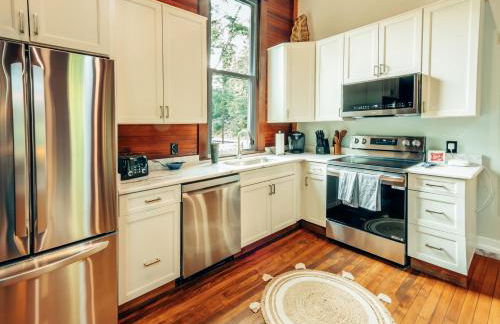 Corton Lodge on the Elk River - Riverview Suite - Foto 18