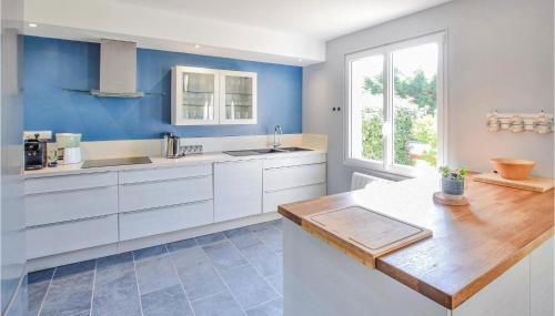 Lovely Home In Saint-Germain-Sur-Ay - Foto 5