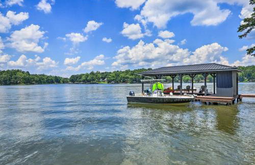 Lakefront Eatonton Getaway with Dock and Grill! - Foto 38