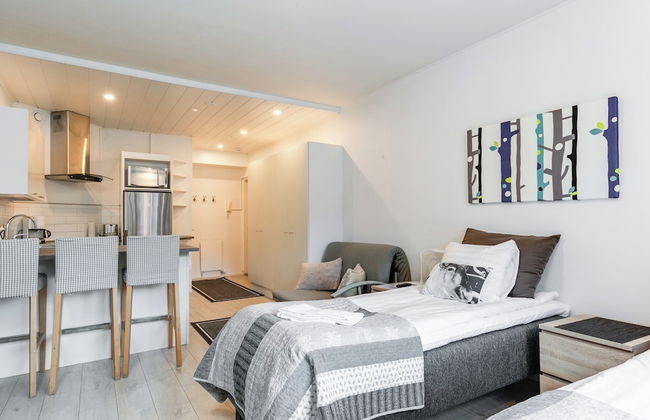 Santa's Holiday Homes - Photo 30