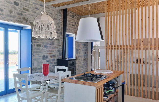 Blue and Green in Luxury - Photo 16