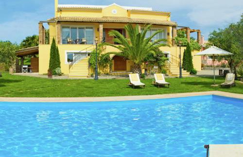 Villa in Corfu With Pool and Panoramic Views - Foto 2
