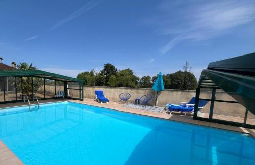 Charmante petite maison entre ville et campagne avec piscine - Photo 15