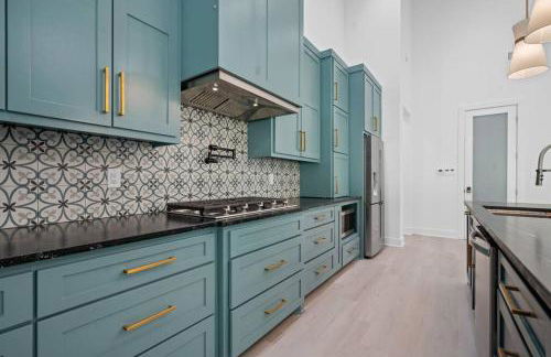 Modern Retreat 10 min-Oaklawn BBQ grill Pavillion Kids playground - Foto 9