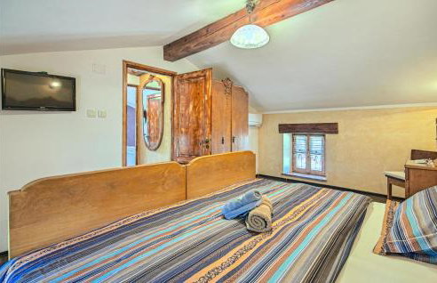 2 Bedroom Beautiful Home In Labin - Foto 31