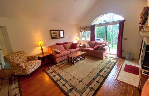 F9 Fairway Village home on the Mt Washington golf course - in the heart of Bretton Woods - Foto 24
