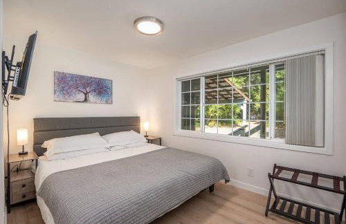 Updated Large River Front Home with Hot Tub - Foto 19