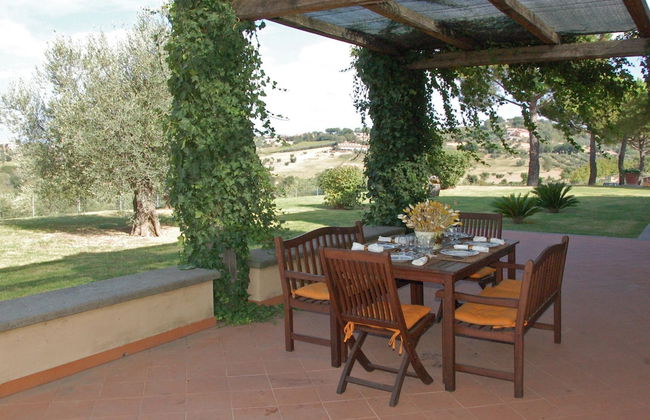 Villa in Magliano Sabina With Private Pool - Photo 24