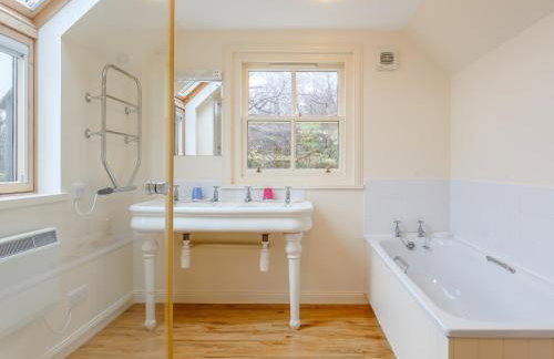 3 bed in Achnasheen CA120 - Photo 25