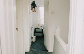 Stylish 3-Bed house NEC-JLR-Airport-HS2-Driveway - Foto 34