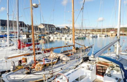 4 Bedroom Amazing Home In Plouézec - Foto 34