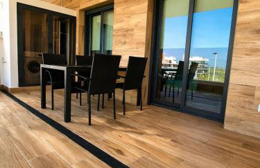 Claudia Luxury Apartment near the beach with a pool, gym, and secure gated parking - Foto 18
