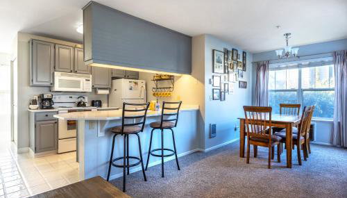 The Hood River Condominiums - Photo 4