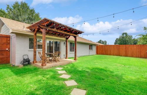 Best of Irving - Yard Firepit Free Parking - Foto 2