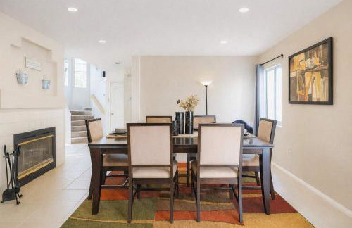 Peaceful Poolside Perfection near Wine Country - Foto 6