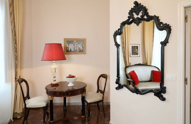 Porta Di Mezzo Luxury suites and rooms - Photo 4