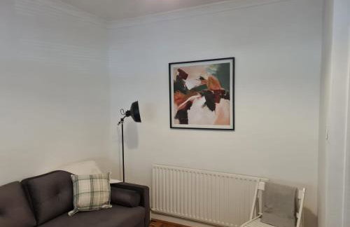 Ground Floor Maisonette Near St James St Overground Station - Foto 28