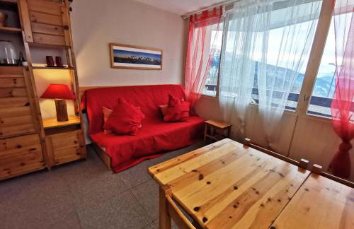Studio Cabine au Calme, Proche des Pistes et du Centre, Balcon, TV - FR-1-771-68 - Foto 1