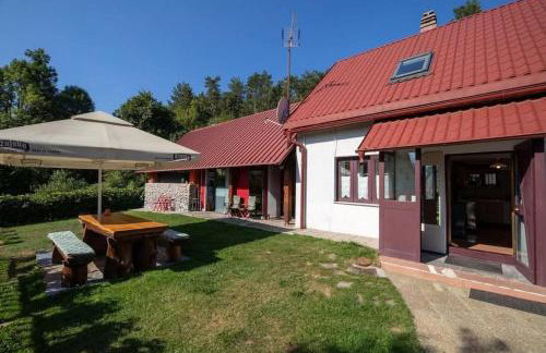 Family-friendly apartments with swimming pool Lic, Gorski kotar - 23685 - Foto 1