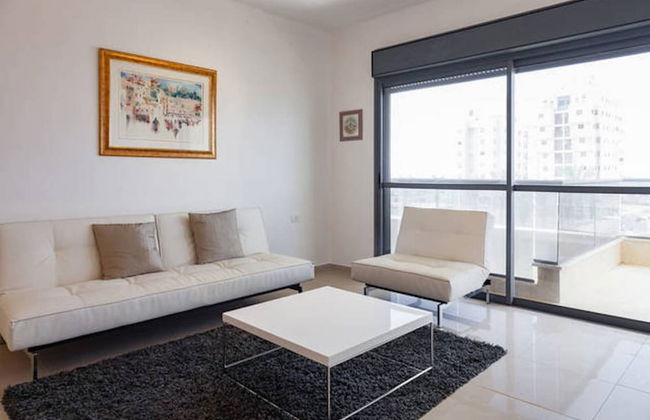 Netanya Family Apt & Balcony by FeelHome - Foto 11