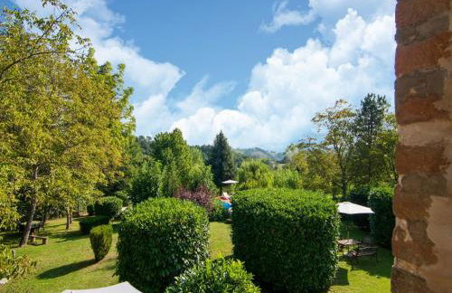 Spacious Holiday Home With Swimming Pool - Foto 49