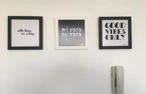 609-Apartamento Encantador, com 1 vaga de GARAGEM, Todo Mobiliado e Decorado, Edificio com Academia, Lavanderia, Excelente localização no Rebouças, Proximo ao Batel e Centro - Foto 28