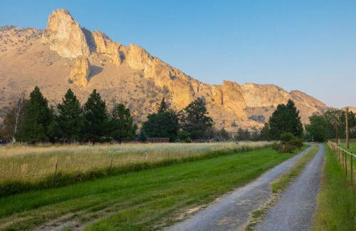 Steps from Smith Rock in Prime Location - Foto 15
