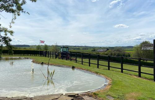 Zara’s retreat - Photo 15