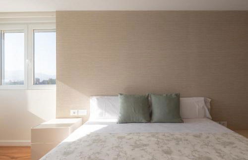 Luxury beach/port apartment - Photo 16