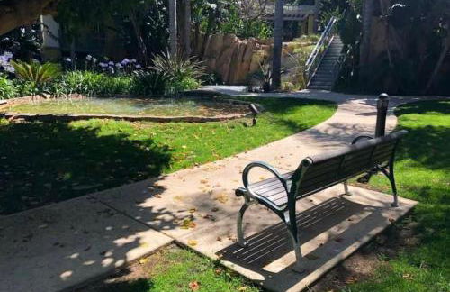 Nautical 2 Bedroom with Beautiful Ocean Views - Foto 33