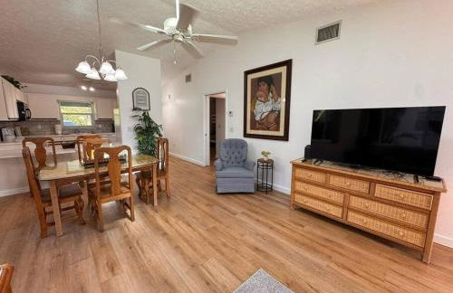 Stylish budget friendly retreat! - Foto 4