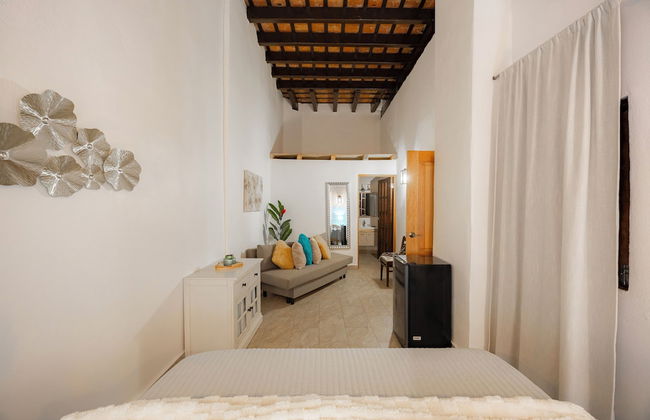 Hugo's Rental - Photo 28