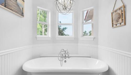 Enclave 202a 2 Bedroom Condo by RedAwning - Foto 3