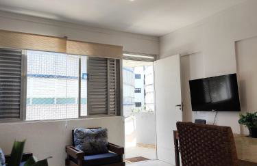 Apto 5E - 2 Quartos com Ar Condicionado, 2 Banheiros, 1 vaga e Internet - Frente ao Mar - Foto 5