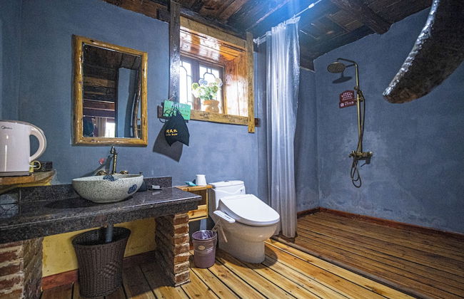 Glass Inn - Photo 22