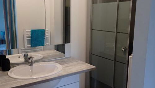 Le petit nid aux bords de vienne - Photo 2