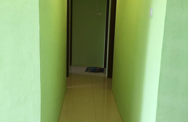 Cameron Pasar Malam Apartment at Crown Imperial Court - Foto 3