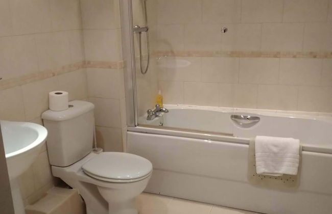 Victoria Cloisters Apartments - Photo 40