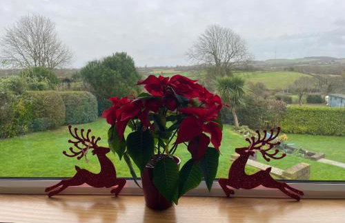 Three Gables, West Wight village house, Sleeps 10 - Photo 38