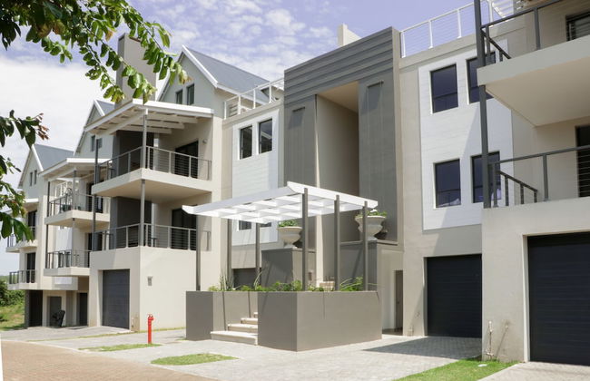 Apartments on The Eighteenth - Photo 50