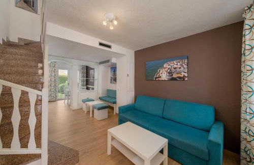 Apartamentos Turísticos Jardines del Plaza - Foto 12