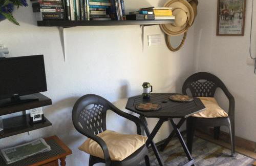 Finca el Rio, The Studio self catering with pool and hydrotherapy jacuzzi set in beautiful gardens, - Foto 8