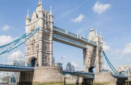 Central Apartment In London Bridge! - Photo 2