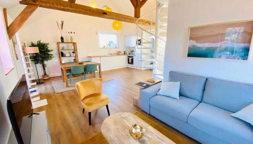 A 2 Pas de la Mer, 2 bedrooms, sea view, parking - Photo 5