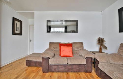 Modern 2BR Flat in Swansea Near City Centre - Foto 42